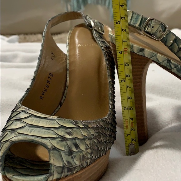 Stuart Weitzman Boa Constrictor Platform peep toe - Picture 3 of 6